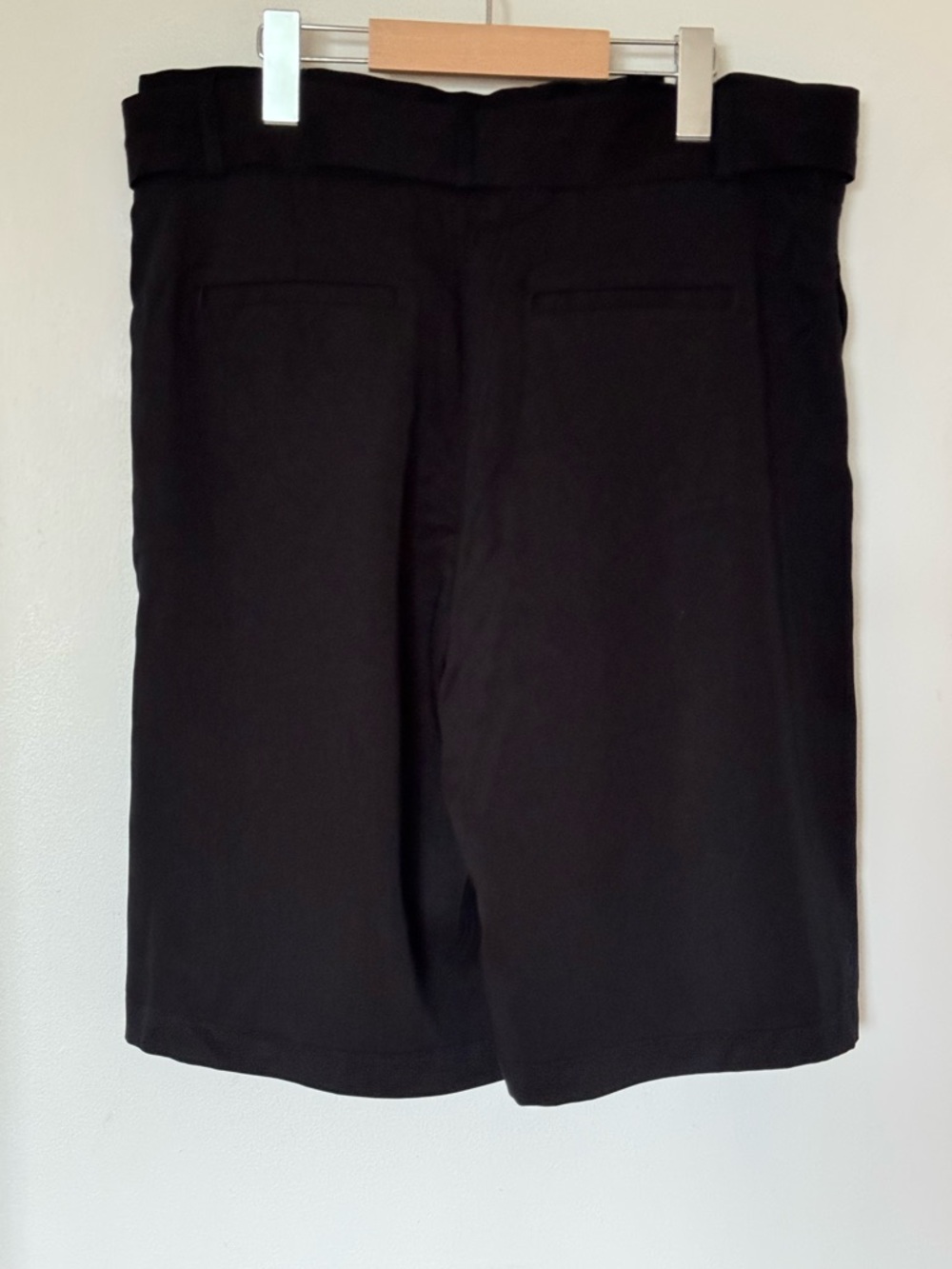 Banana Republic Black Satin Tie-Waist Bermuda Shorts - Picture 8 of 8